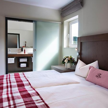 Best Western Hotel Brunnenhof Weibersbrunn Exterior photo